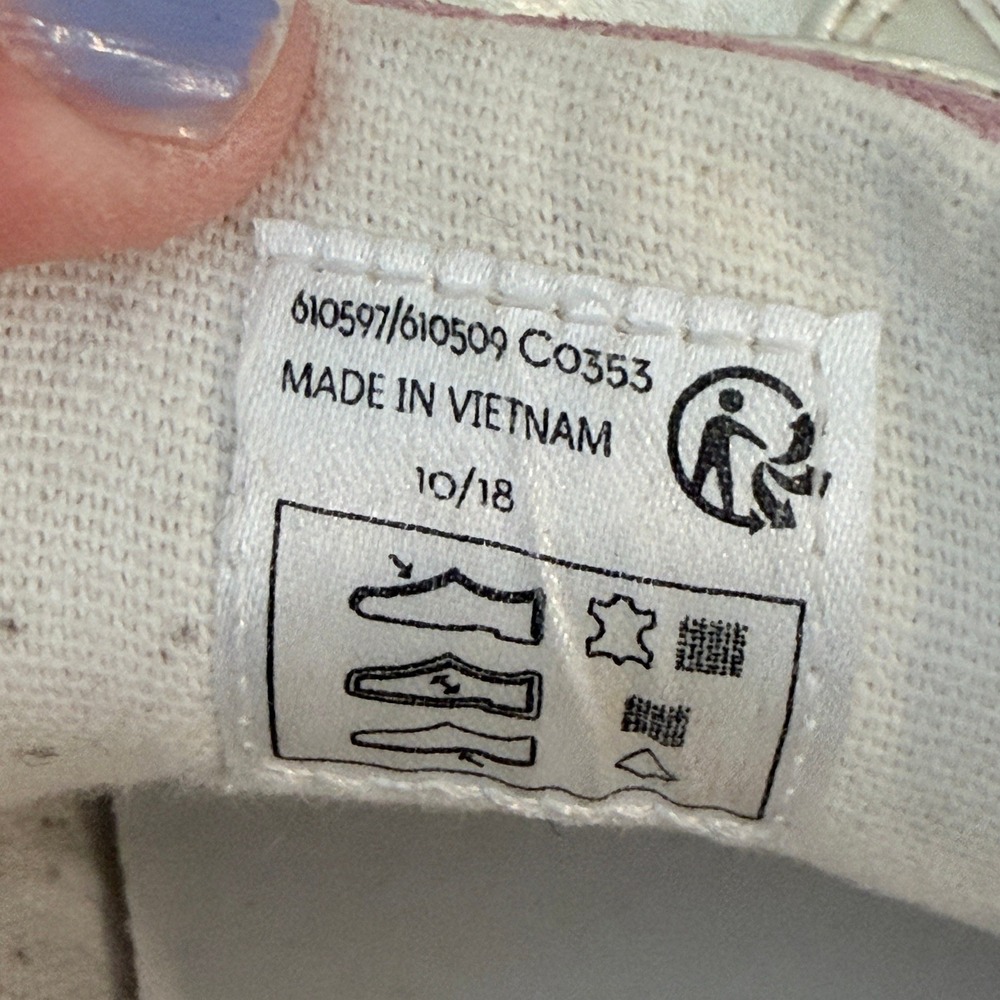 Boden Metallic Sneakers Rainbow Stripe Velcro Casual Shoes EU 39 US 8 - Picture 6 of 16